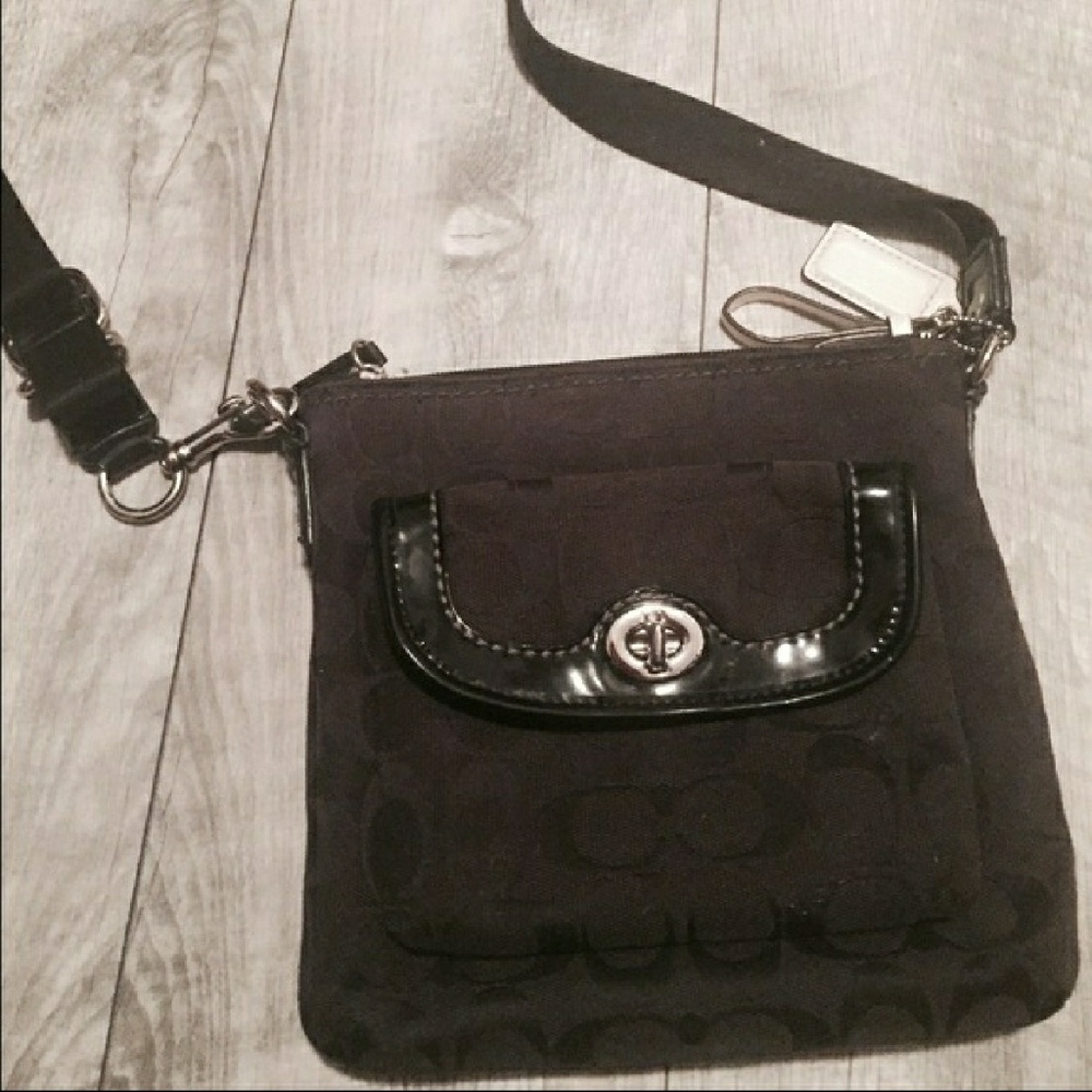 Coach shoulder sling purse